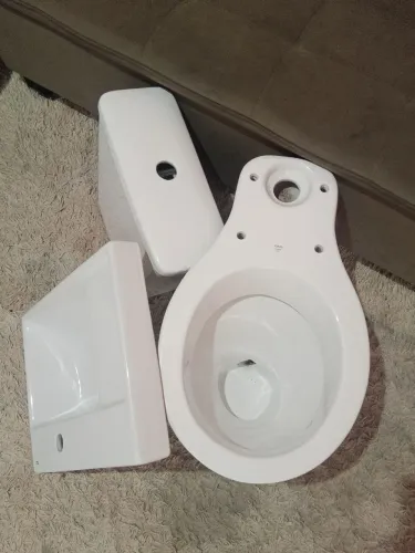 Vendo conjunto para banheiro novos