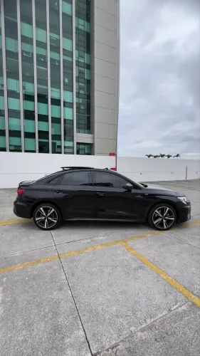 Audi A3 Sed. Perform. Black 2.0 TFSI S-tronic 2024