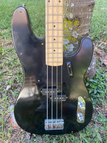 Baixo precision 54 M dos Reis