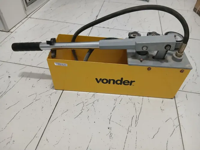 Máquina para teste HIDRAULICO