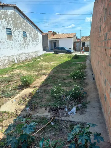 Terreno com base pronta