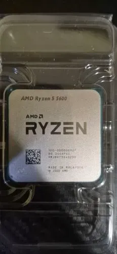 Processador AMD Ryzen 5 5600 6 núcleos / 12 Threads
