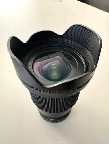 Lente Sigma 16mm 1.4 - Sony