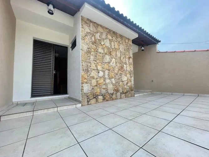 Sobrado com 03 dormitórios para locação, 125 m² no bairro Vila Pires - Santo André/SP