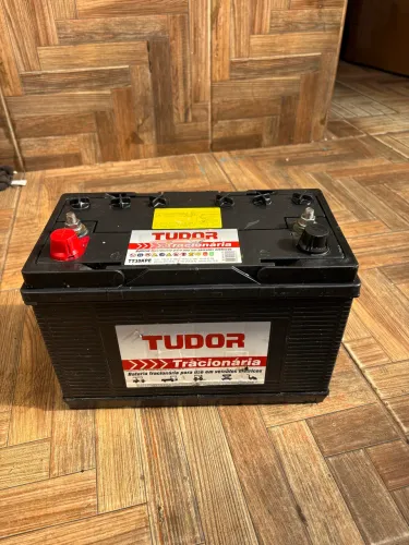 Vendo bateria tracionaria