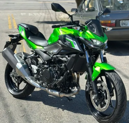 Moto muito baixo km 