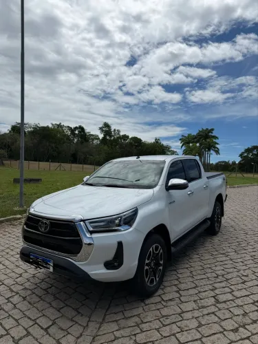 Toyota Hilux CD SRX 4X4 2.8 TDI 16V Diesel Aut. 2024