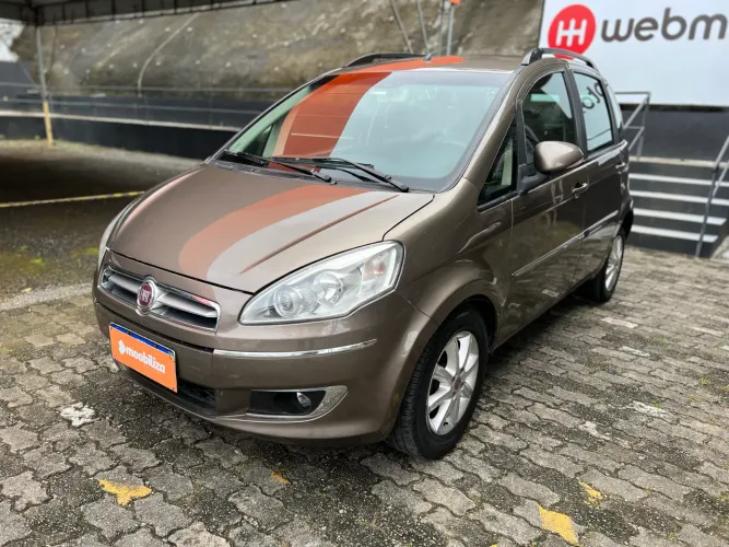 Fiat Idea Essence 1.6 Flex 16V 5P 2015