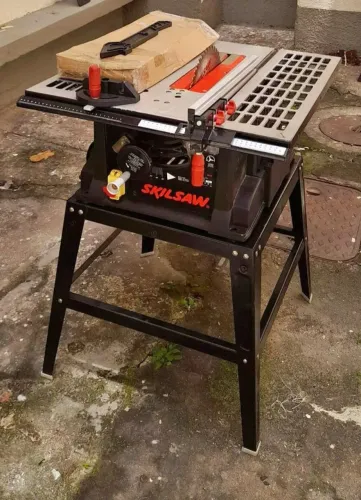 Preço de Ocasião - Serra de Bancada Skil 3610 1600W com Base