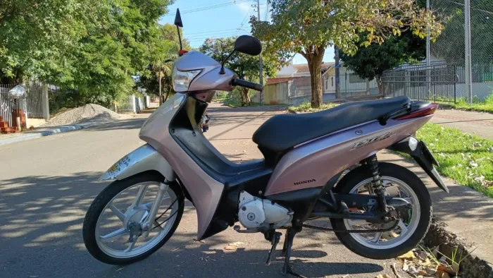 Vendo biz 125 ano 2014