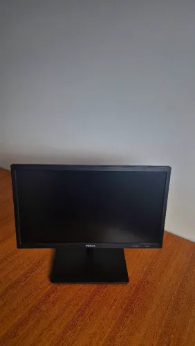 Monitor com 3 meses de uso