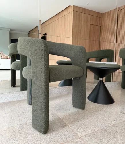 Poltrona Bucle Design Moderno | Valor na loja 2149,90 cada