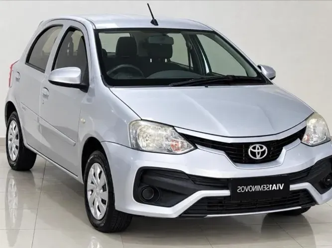 Toyota Etios X 1.3 Flex 16V 5P Mec. 2018