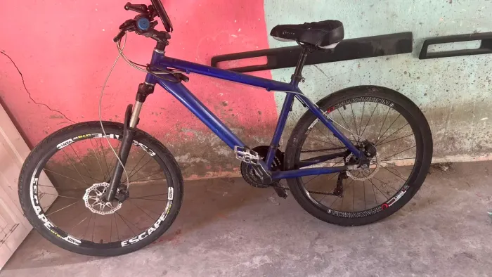 Bicicleta Shimano tipo Gios Aro 26