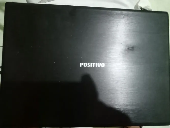 Notebook positivo tela de 14 polegadas . contatos pelo chat 