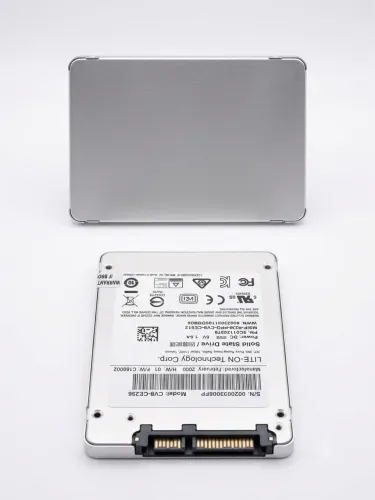SSD Lite-On 256GB SATA III 2.5" - Modelo CV8-CE256