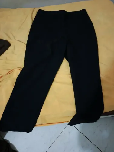 Calça social NUNCA USADA! 