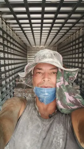 Servente de Pedreiro ajudante de pedreiro