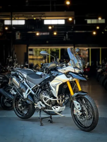TRIUMPH TIGER 900 RALLY PRO