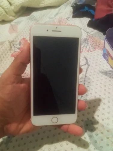 7 plus 128 gb