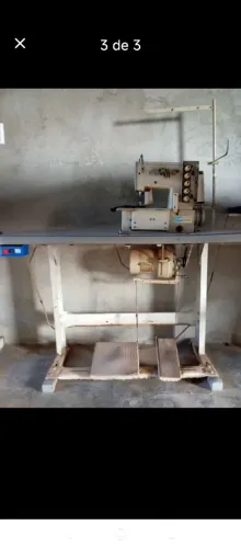 Duas Máquinas Industriais ? Reta Siruba + Galoneira Bracob ? Vendo SOMENTE Juntas