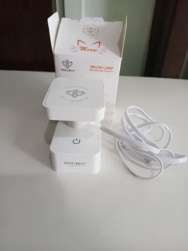 Mini luminária de mesa lado uv roxa
