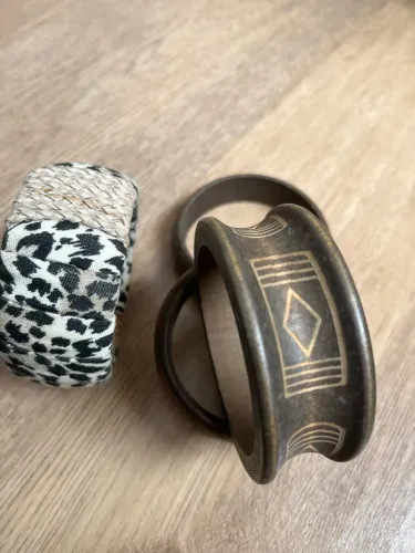 Pulseiras de Madeira estilizadas