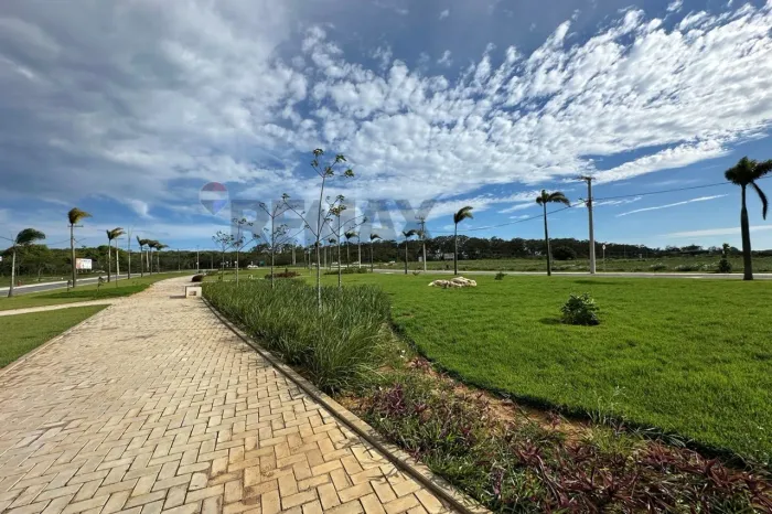 Terreno residencial de 420 m² em loteamento planejado no Balneário Búzios, bairro Caravela