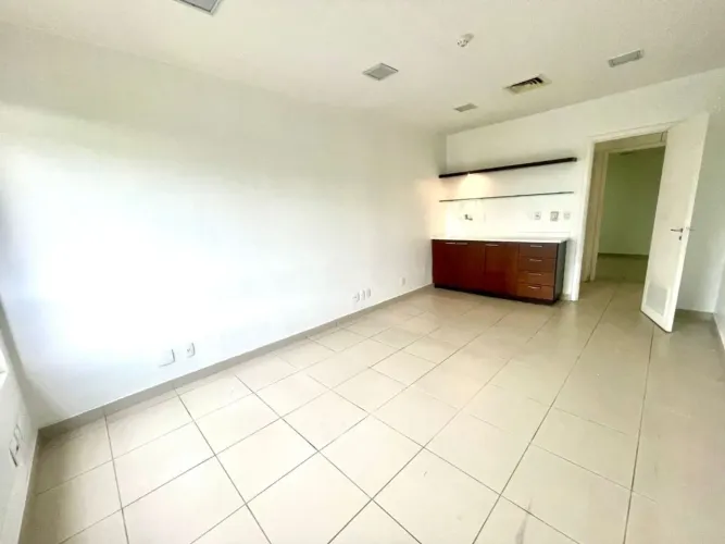 Sala, 72 m² - venda por R$ 700.000,00 ou aluguel por R$ 9.890,00/mês - Barra da Tijuca - R