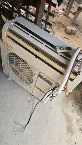Vende-se central 12.000 btus convencional elgin controle original dela. 