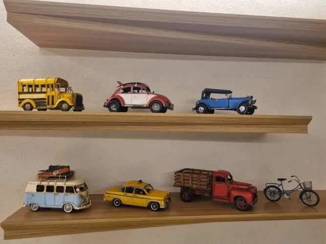 Carros antigos minuatura