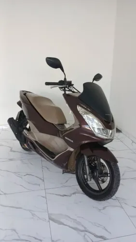 PCX DLX 2017 !! TODA EM DIAS !!