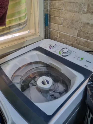 Vendo máquina de lavar roupas 12 kg consul