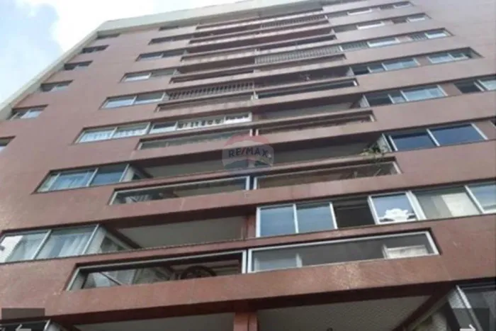 APARTAMENTO COM 2 QUARTOS AFLITOS