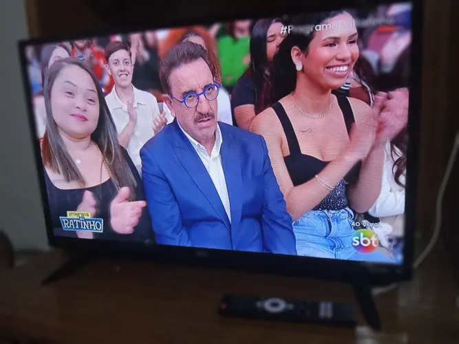 Televisão 28 polegadas 