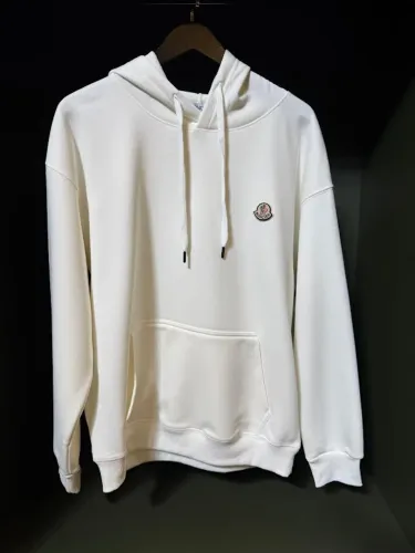 Blusas-Casacos -MONCLER-Branco- TAM. 42/44