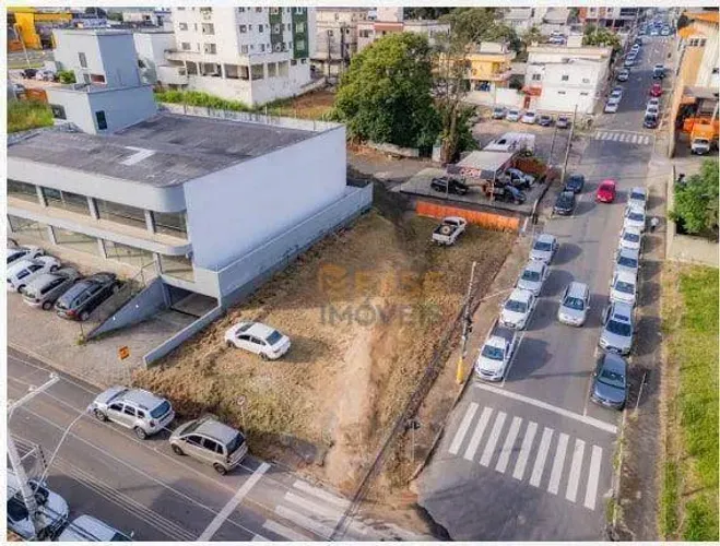 Terreno à venda, 450,00 m² por R$ 1.200.000,00 - Centro - Içara/SC