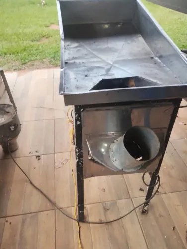 Debulhadora Elétrica em inox