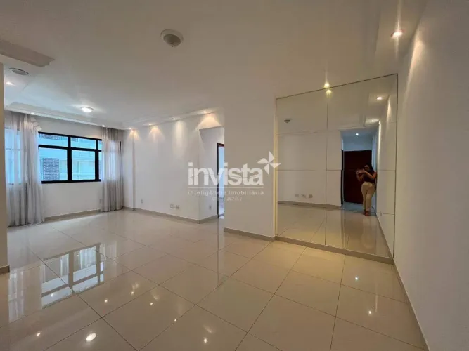 Apartamento 02 dormitórios para locação na Quadra da Praia