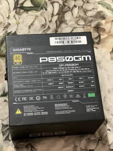 Fonte Gigabyte P850GM 850W 80 Plus Gold Full Modular - Completa