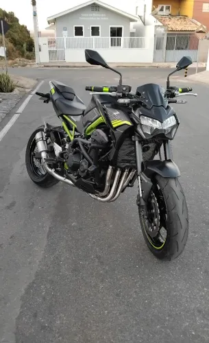 Kawasaki z900 2021 impecável...