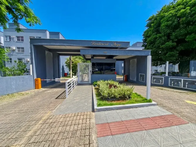 Imóvel para venda possui 45 metros quadrados com 2 quartos em Coqueiros - Florianópolis -