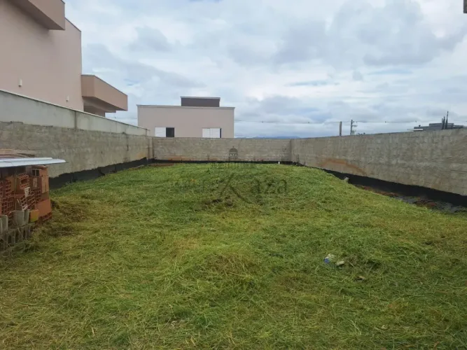 Oportunidade - Terreno em Condomínio - Condomínio Reserva do Vale - Caçapava Velha - 264m²