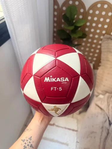 Bola Mikasa Original