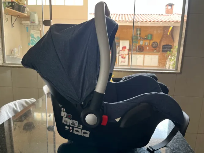 Cadeirinha bebê conforto Litet 0-13kg com Isofix