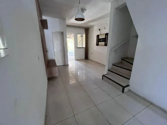 DG158 - Casa Disponível em itinga