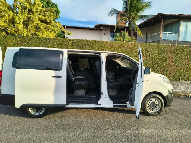 Peugeot Expert Business Pack 1.6 Turbo Diesel 2022