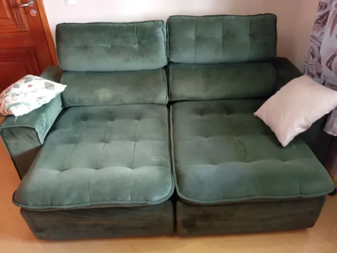 Sofá Retrátil e Reclinável Verde Musgo - Excelente Estado e Super Confortável