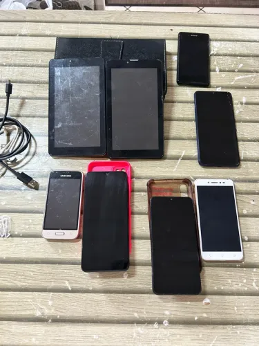 celulares parados, queremos liberar espaço, 350/400, posso negociar
