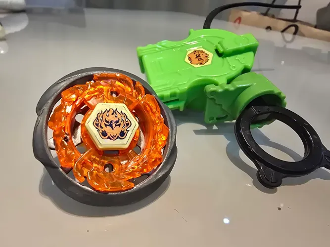 Beyblade burn phoenix